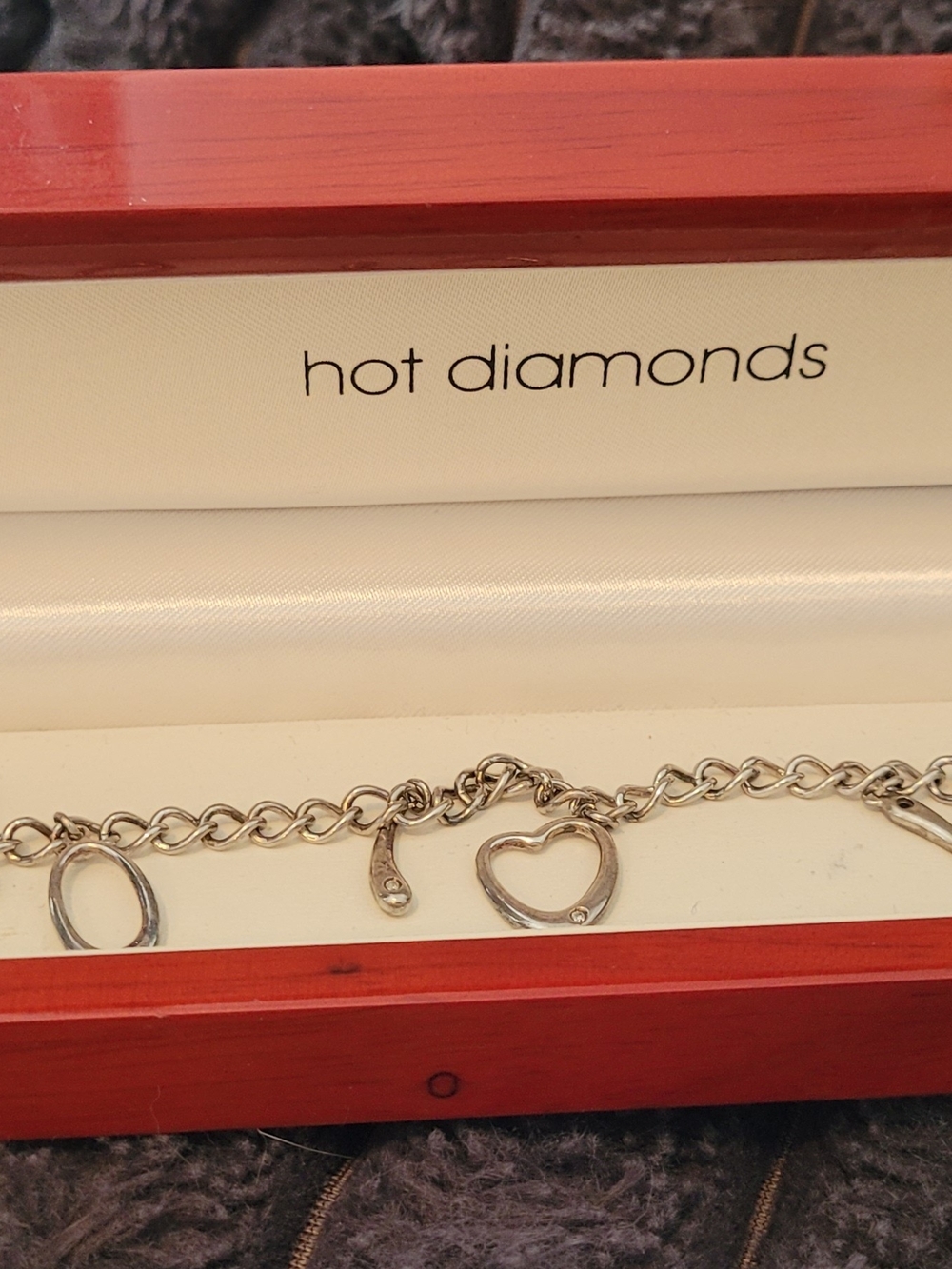 Y2K Era Hot Diamonds 925 sterling silver charm bracelet, complete with its origi